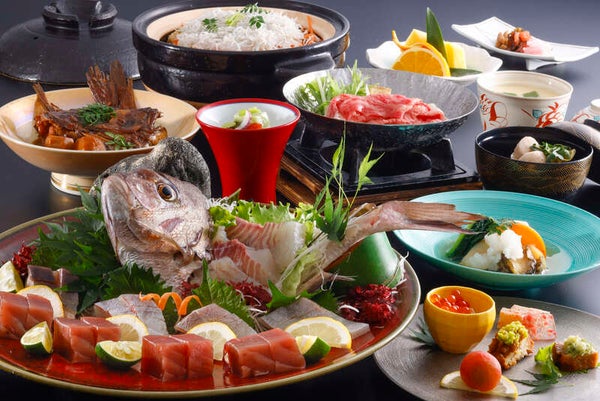 【京都府内・兵庫県内発】 花の淡路島とオリーブ香る小豆島をゆったりめぐる~洲本温泉初夏の親睦旅行2日間3